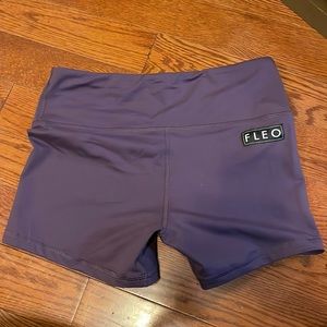 Fleo shorts large power high rise purple navy cosmos
